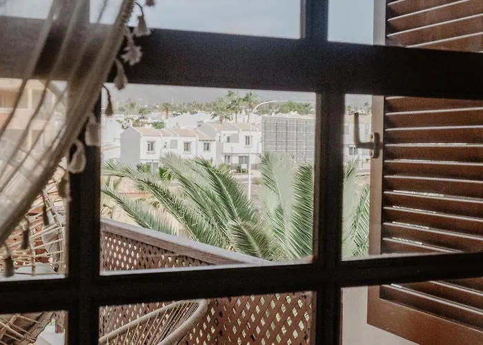 Alba Vista - Albatros Park In Golf Del Sur Tenerife - Heated Pool & Teide View Apartamento