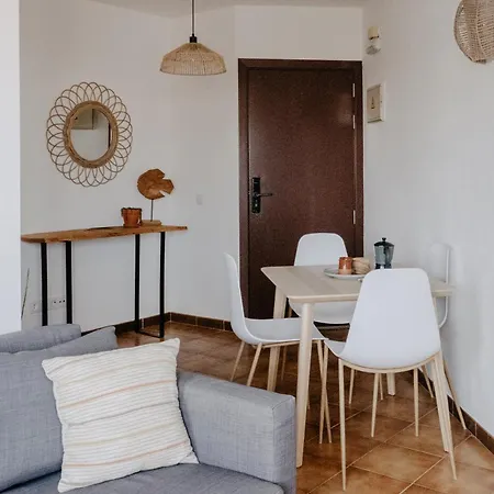 Alba Vista - Albatros Park In Golf Del Sur Tenerife - Heated Pool & Teide View Apartament *