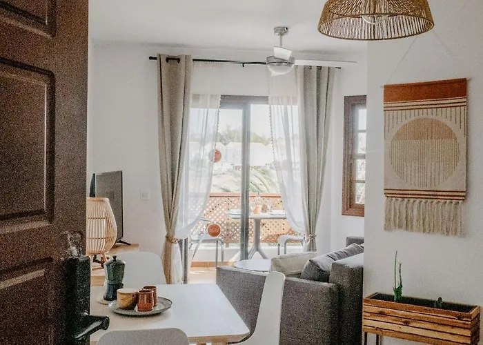 Alba Vista - Albatros Park In Golf Del Sur Tenerife - Heated Pool & Teide View Daire *